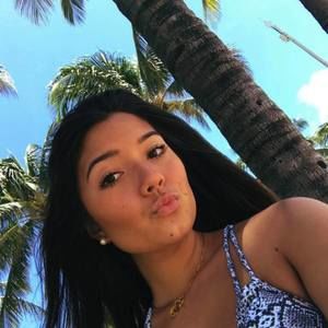 Meet your Posher, Lily